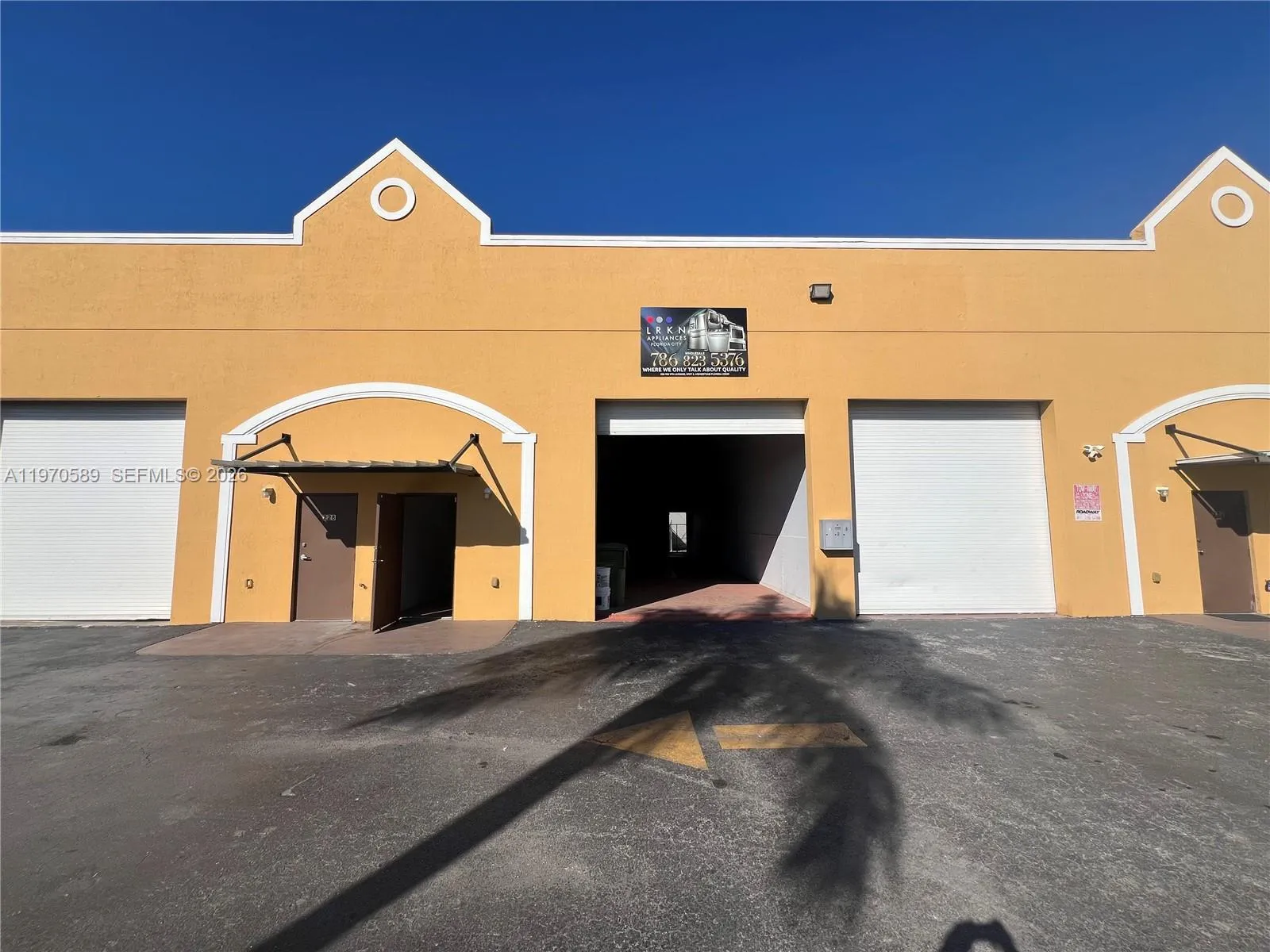 238 Nw 9th Ave 2, Homestead, Florida 33030, Homestead, Florida 33030, ,Commercial Sale,For Sale,238 Nw 9th Ave 2, Homestead, Florida 33030,A11970589