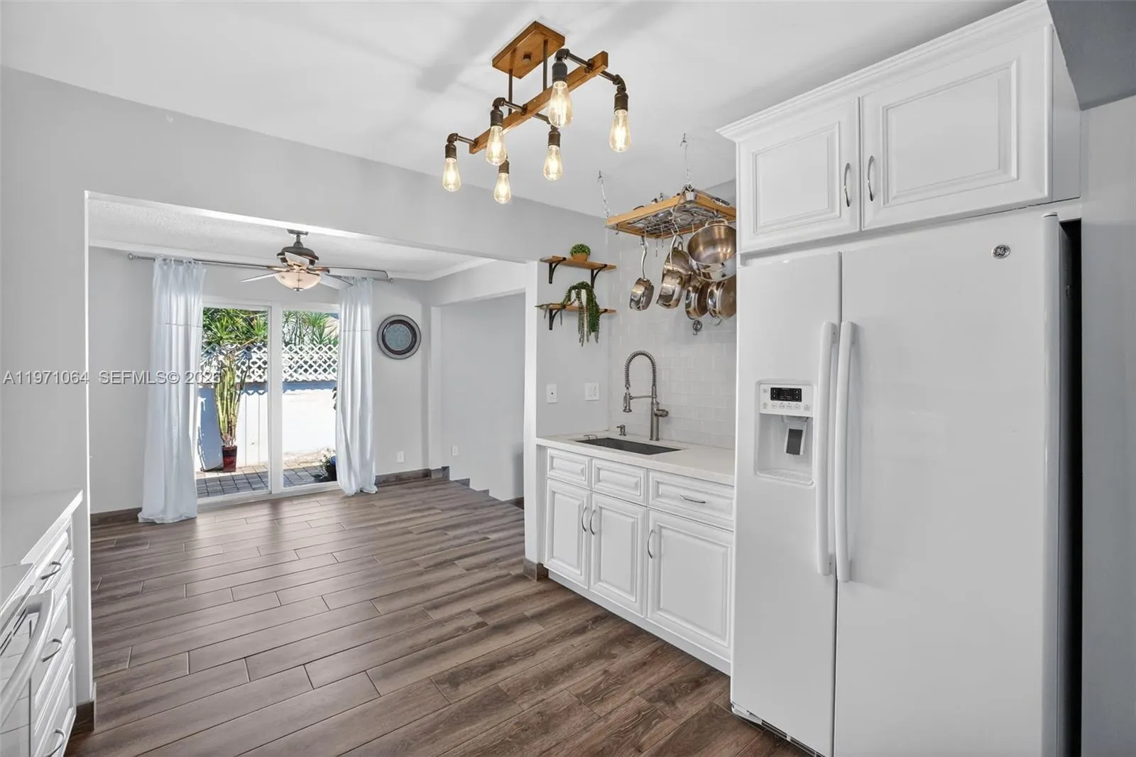 641 Nw 48th Ave, Coconut Creek, Florida 33063, Coconut Creek, Florida 33063, 3 Bedrooms Bedrooms, ,2 BathroomsBathrooms,Residential,For Sale,641 Nw 48th Ave, Coconut Creek, Florida 33063,A11971064