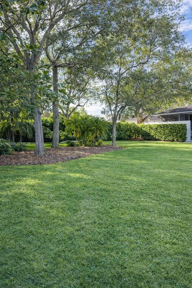 Palmetto Bay, Florida 33157, 5 Bedrooms Bedrooms, ,4 BathroomsBathrooms,Residential,For Sale,A11965269