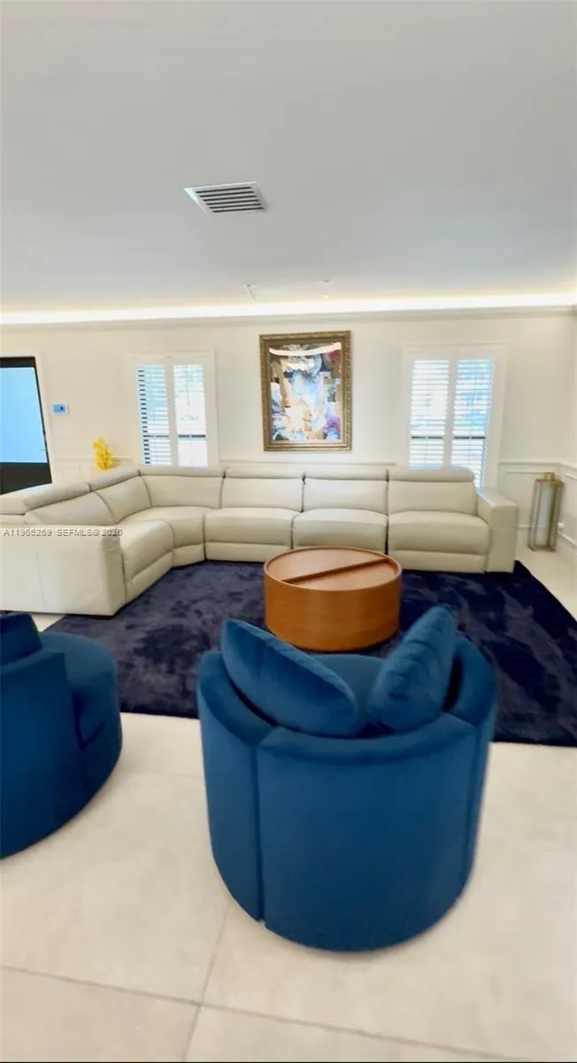 Palmetto Bay, Florida 33157, 5 Bedrooms Bedrooms, ,4 BathroomsBathrooms,Residential,For Sale,A11965269