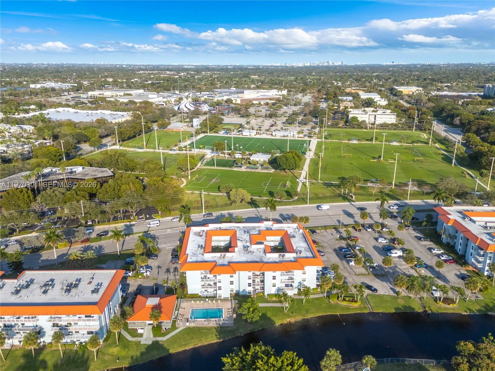 455 S Pine Island Rd 303c, Plantation, Florida 333, Plantation, Florida 33324, 2 Bedrooms Bedrooms, ,2 BathroomsBathrooms,Residential,For Sale,455 S Pine Island Rd 303c, Plantation, Florida 333,A11970301