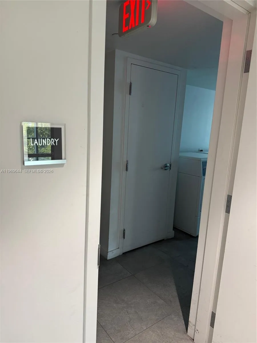 437 Sw 4th Avenue 516, Fort Lauderdale, Florida 33, Fort Lauderdale, Florida 33315, 2 Bedrooms Bedrooms, ,2 BathroomsBathrooms,Residential Lease,For Rent,437 Sw 4th Avenue 516, Fort Lauderdale, Florida 33,A11969644