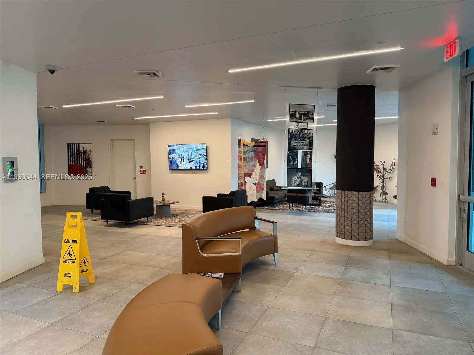 437 Sw 4th Avenue 516, Fort Lauderdale, Florida 33, Fort Lauderdale, Florida 33315, 2 Bedrooms Bedrooms, ,2 BathroomsBathrooms,Residential Lease,For Rent,437 Sw 4th Avenue 516, Fort Lauderdale, Florida 33,A11969644