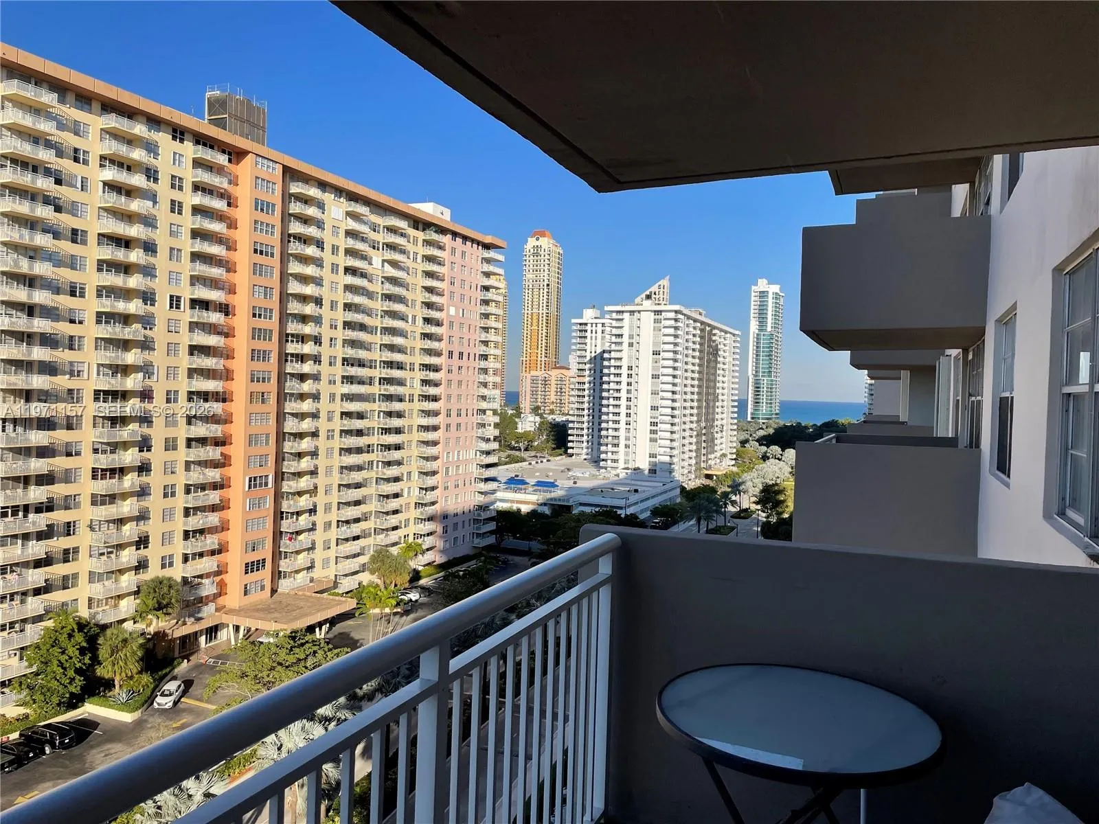 Sunny Isles Beach, Florida 33160, 1 Bedroom Bedrooms, ,1 BathroomBathrooms,Residential Lease,For Rent,A11971157