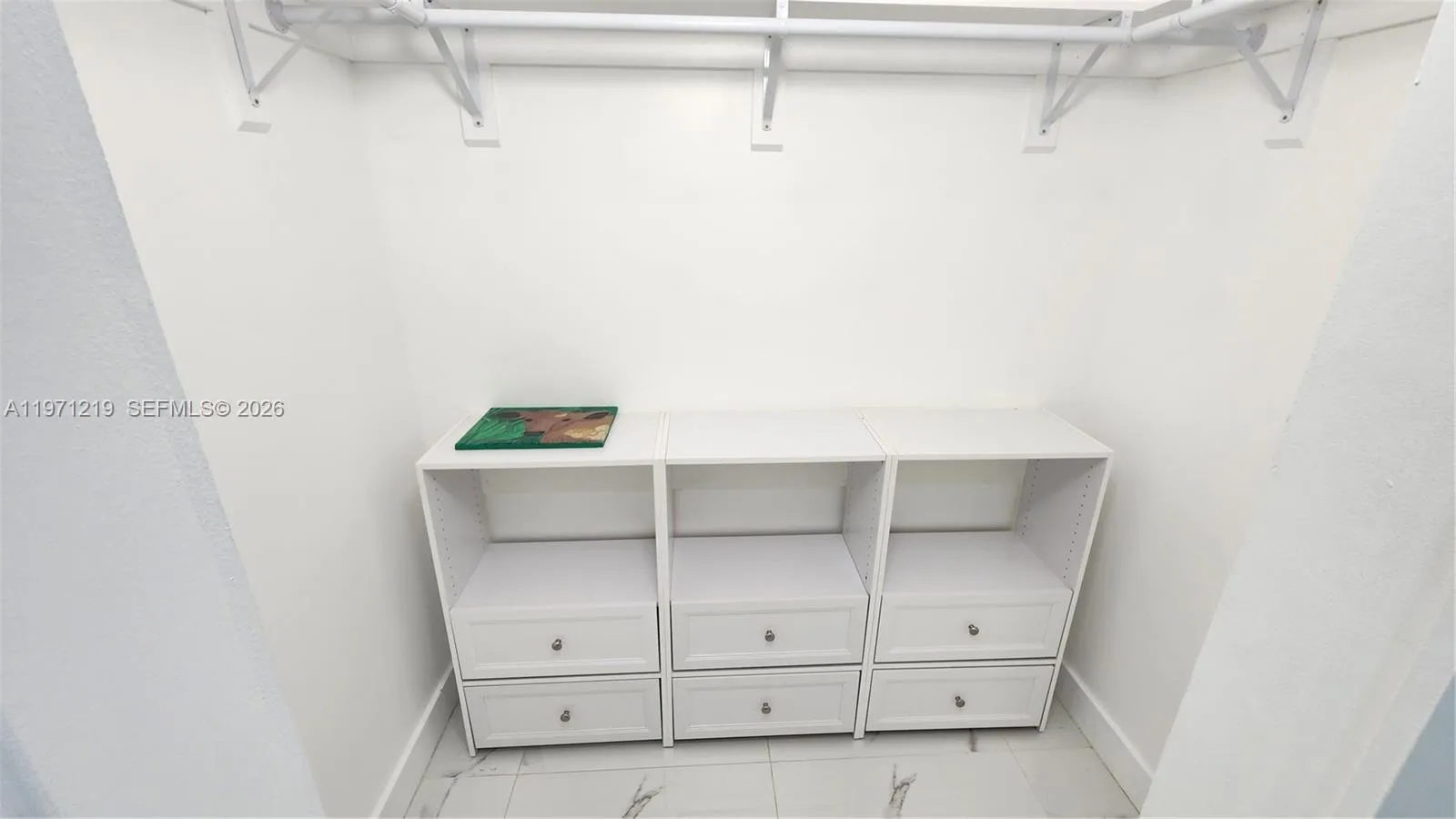 16515 Sw 97th St, Miami, Florida 33196, Miami, Florida 33196, 3 Bedrooms Bedrooms, ,2 BathroomsBathrooms,Residential,For Sale,16515 Sw 97th St, Miami, Florida 33196,A11971219