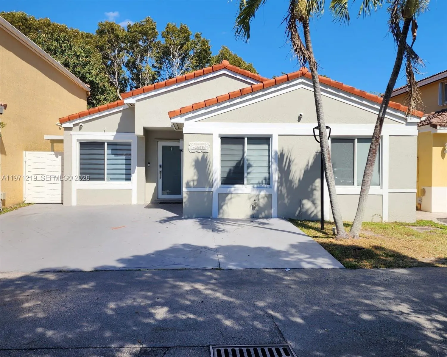 16515 Sw 97th St, Miami, Florida 33196, Miami, Florida 33196, 3 Bedrooms Bedrooms, ,2 BathroomsBathrooms,Residential,For Sale,16515 Sw 97th St, Miami, Florida 33196,A11971219