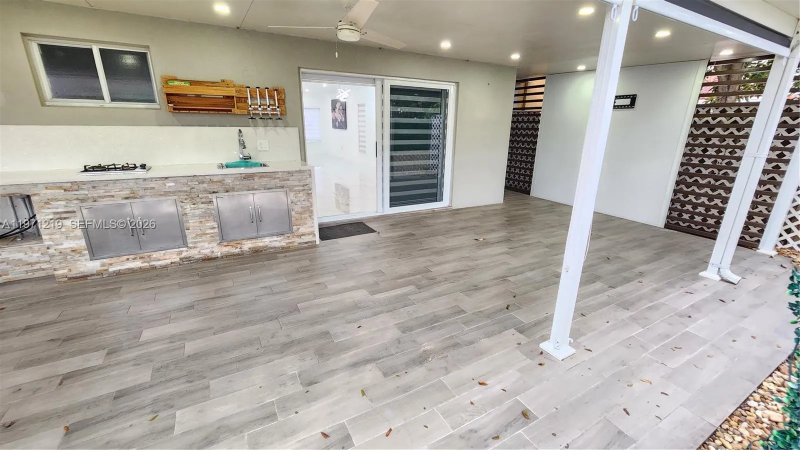 16515 Sw 97th St, Miami, Florida 33196, Miami, Florida 33196, 3 Bedrooms Bedrooms, ,2 BathroomsBathrooms,Residential,For Sale,16515 Sw 97th St, Miami, Florida 33196,A11971219