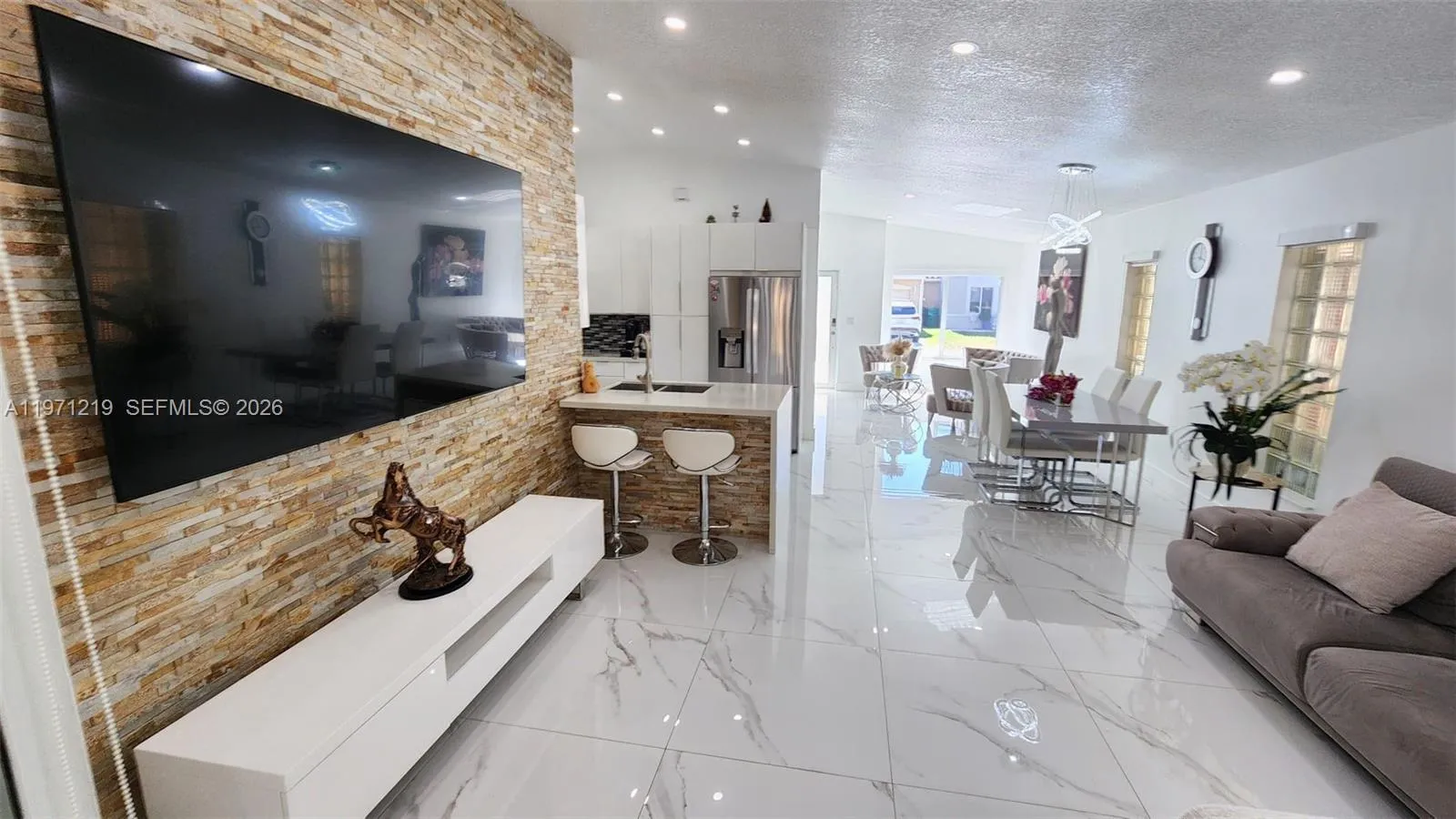 16515 Sw 97th St, Miami, Florida 33196, Miami, Florida 33196, 3 Bedrooms Bedrooms, ,2 BathroomsBathrooms,Residential,For Sale,16515 Sw 97th St, Miami, Florida 33196,A11971219