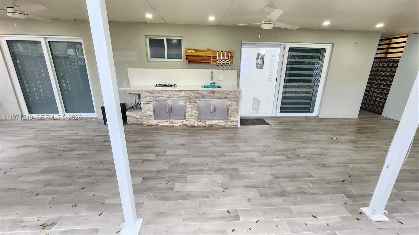 16515 Sw 97th St, Miami, Florida 33196, Miami, Florida 33196, 3 Bedrooms Bedrooms, ,2 BathroomsBathrooms,Residential,For Sale,16515 Sw 97th St, Miami, Florida 33196,A11971219