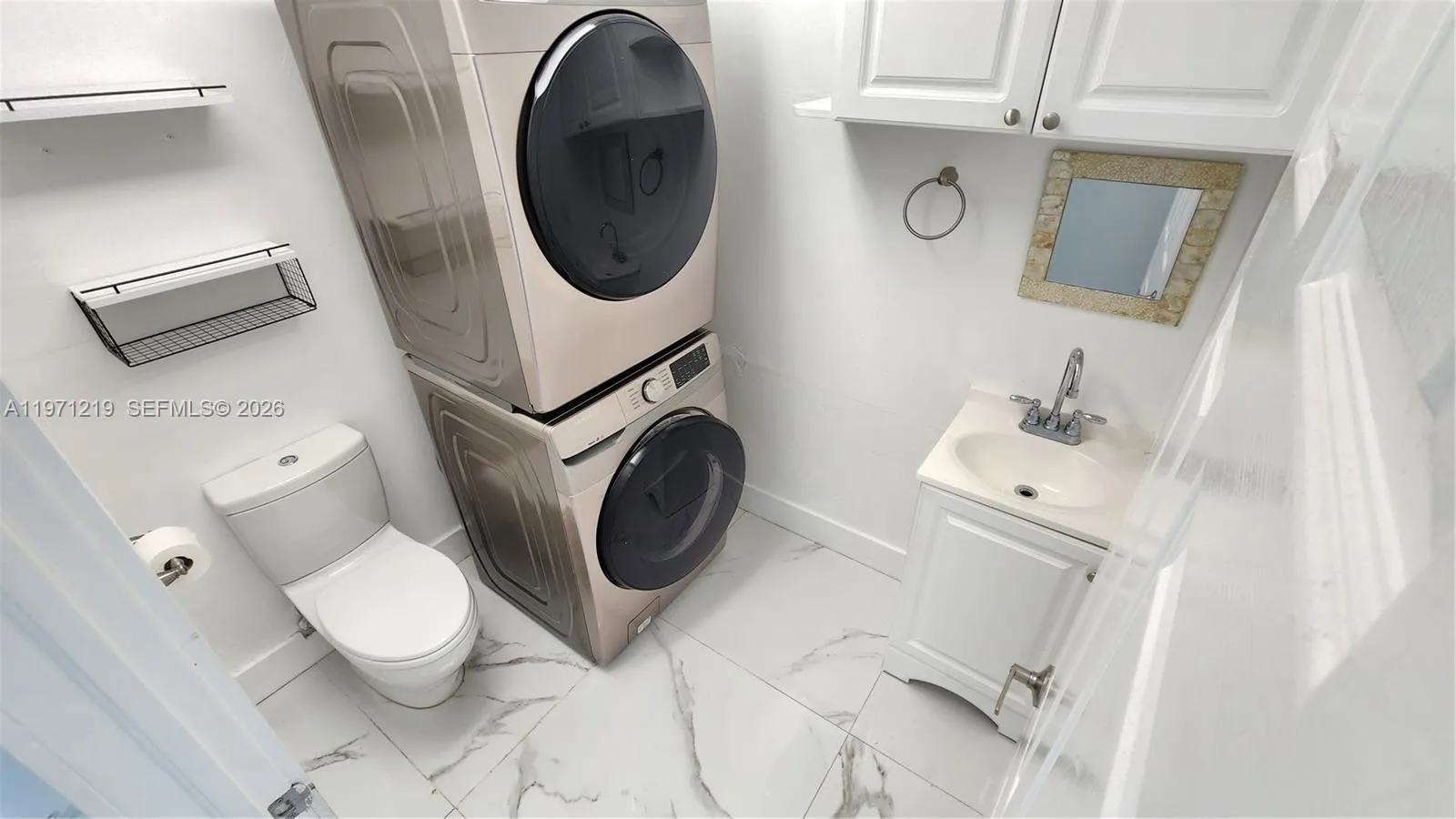 16515 Sw 97th St, Miami, Florida 33196, Miami, Florida 33196, 3 Bedrooms Bedrooms, ,2 BathroomsBathrooms,Residential,For Sale,16515 Sw 97th St, Miami, Florida 33196,A11971219