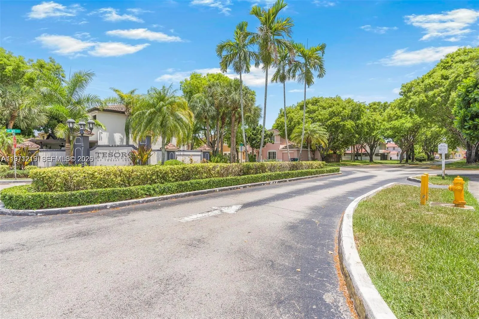 16515 Sw 97th St, Miami, Florida 33196, Miami, Florida 33196, 3 Bedrooms Bedrooms, ,2 BathroomsBathrooms,Residential,For Sale,16515 Sw 97th St, Miami, Florida 33196,A11971219