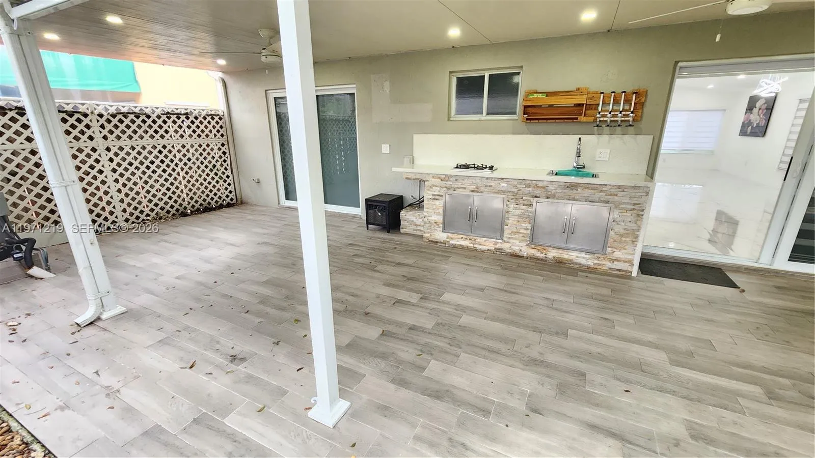 16515 Sw 97th St, Miami, Florida 33196, Miami, Florida 33196, 3 Bedrooms Bedrooms, ,2 BathroomsBathrooms,Residential,For Sale,16515 Sw 97th St, Miami, Florida 33196,A11971219
