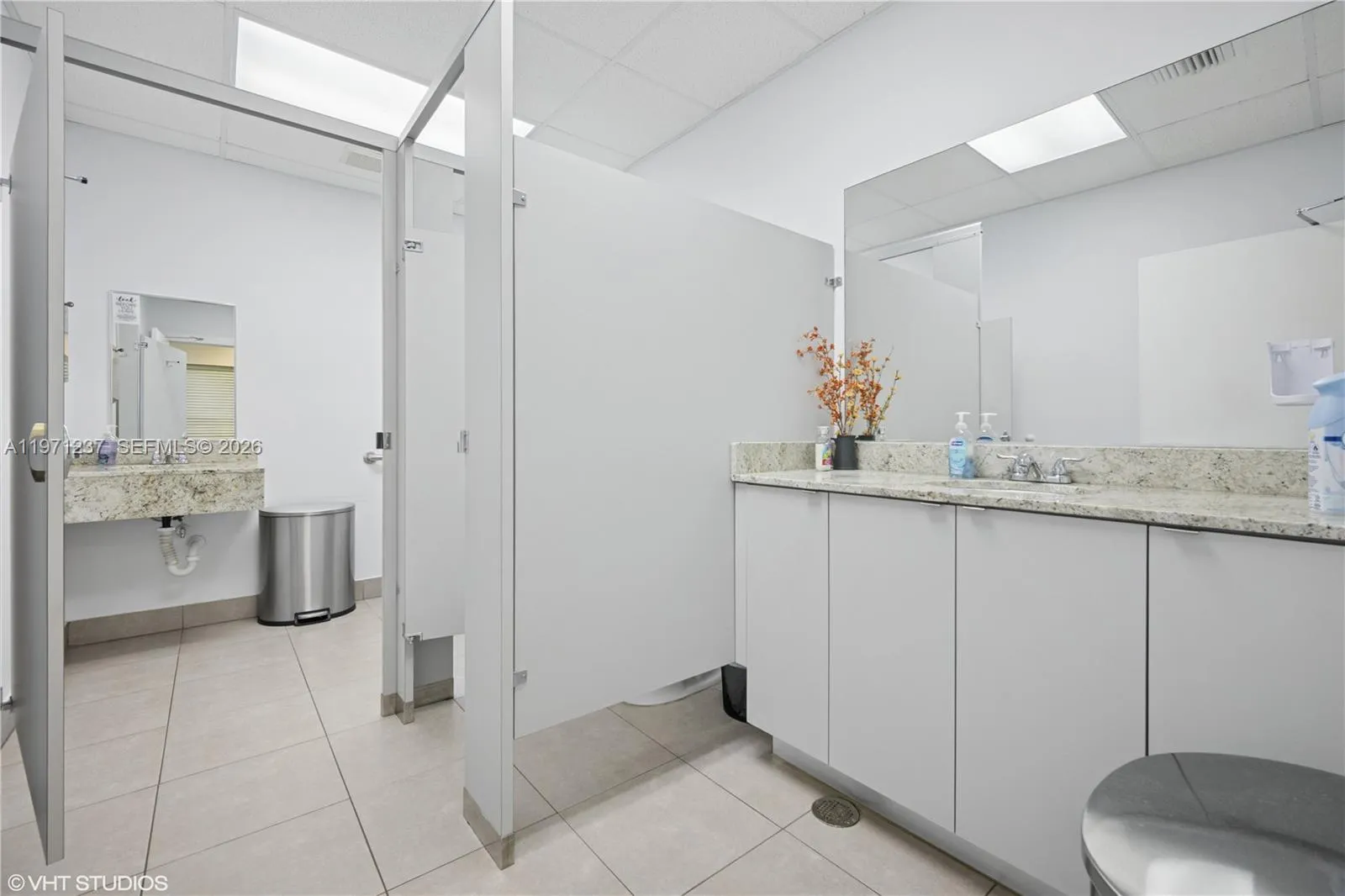 10405 Nw 37th Ter, Doral, Florida 33178, Doral, Florida 33178, ,Commercial Sale,For Sale,10405 Nw 37th Ter, Doral, Florida 33178,A11971237