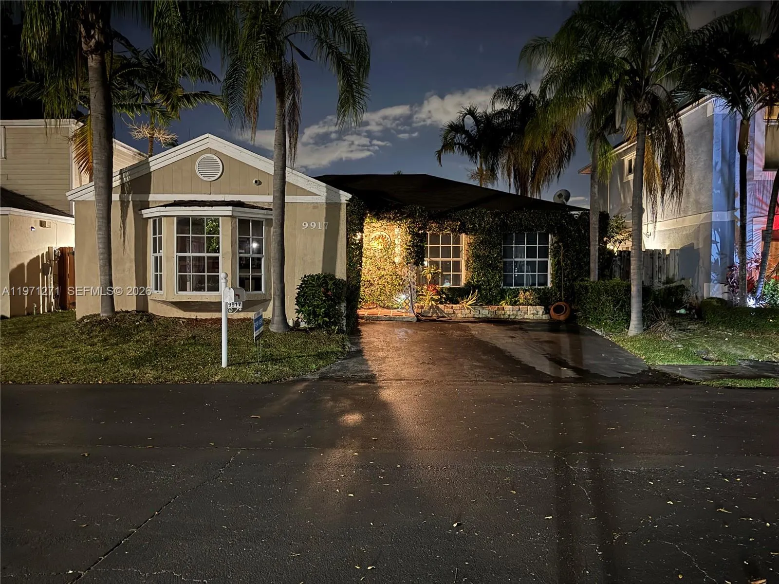 9917 Sw 221st Ter, Cutler Bay, Florida 33190, Cutler Bay, Florida 33190, 3 Bedrooms Bedrooms, ,2 BathroomsBathrooms,Residential Lease,For Rent,9917 Sw 221st Ter, Cutler Bay, Florida 33190,A11971271