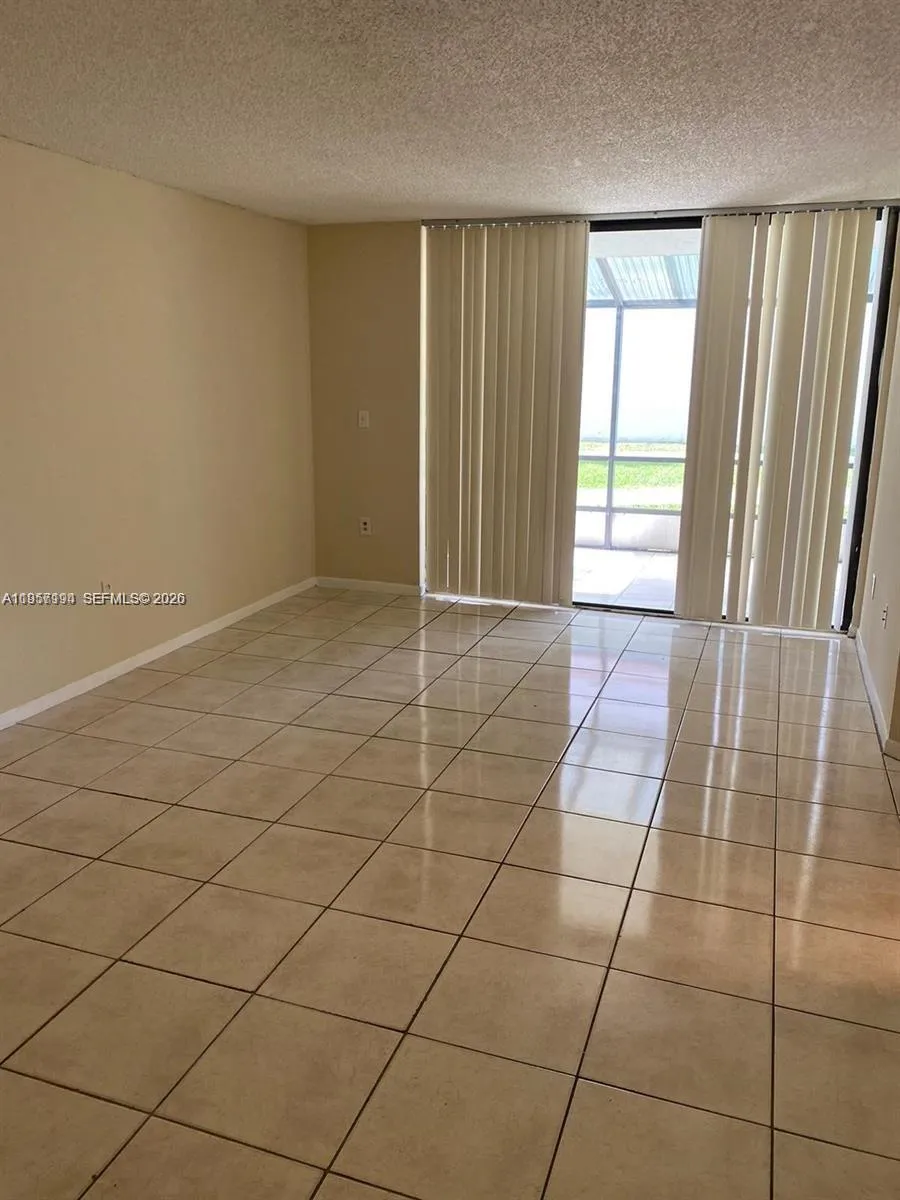 8215 Sw 152nd Ave G-101, Miami, Florida 33193, Miami, Florida 33193, 2 Bedrooms Bedrooms, ,1 BathroomBathrooms,Residential Lease,For Rent,8215 Sw 152nd Ave G-101, Miami, Florida 33193,A11957194