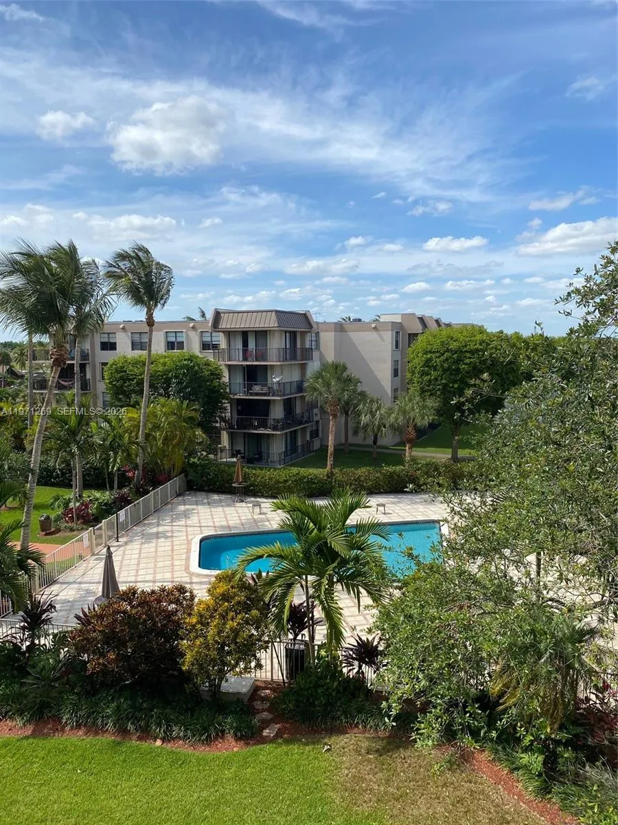 13120 Sw 92nd Ave B-414, Miami, Florida 33176, Miami, Florida 33176, 1 Bedroom Bedrooms, ,1 BathroomBathrooms,Residential Lease,For Rent,13120 Sw 92nd Ave B-414, Miami, Florida 33176,A11971269