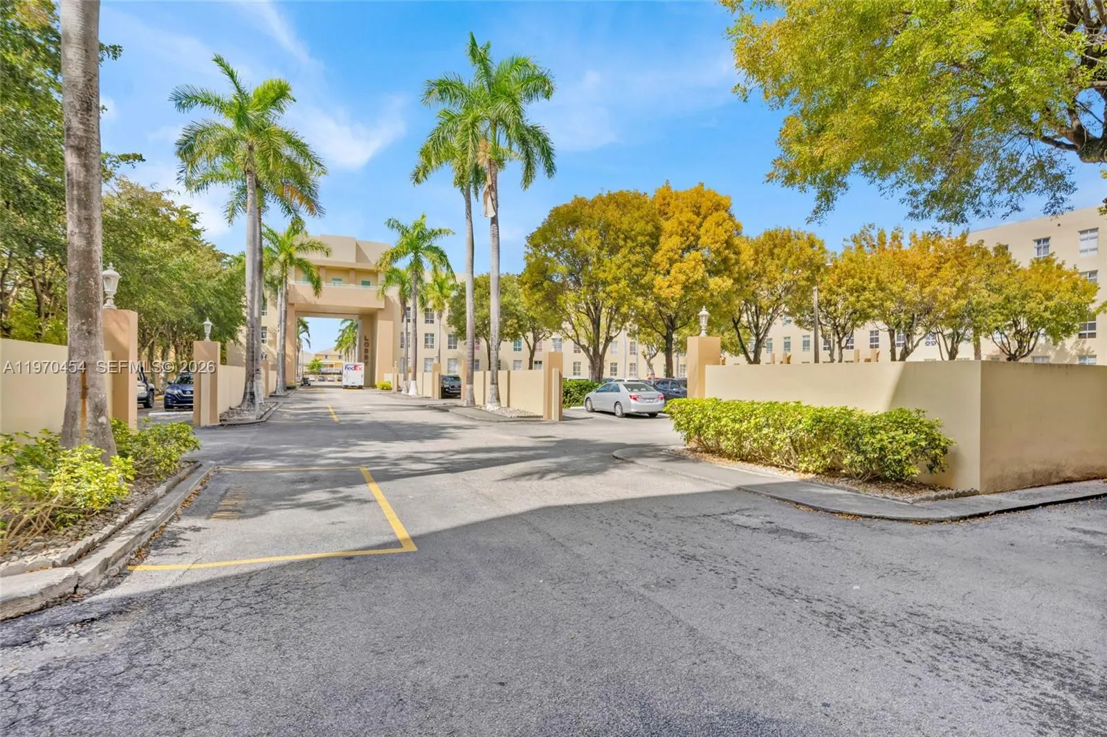 7400 W 20th Ave 402, Hialeah, Florida 33016, Hialeah, Florida 33016, 2 Bedrooms Bedrooms, ,2 BathroomsBathrooms,Residential,For Sale,7400 W 20th Ave 402, Hialeah, Florida 33016,A11970454