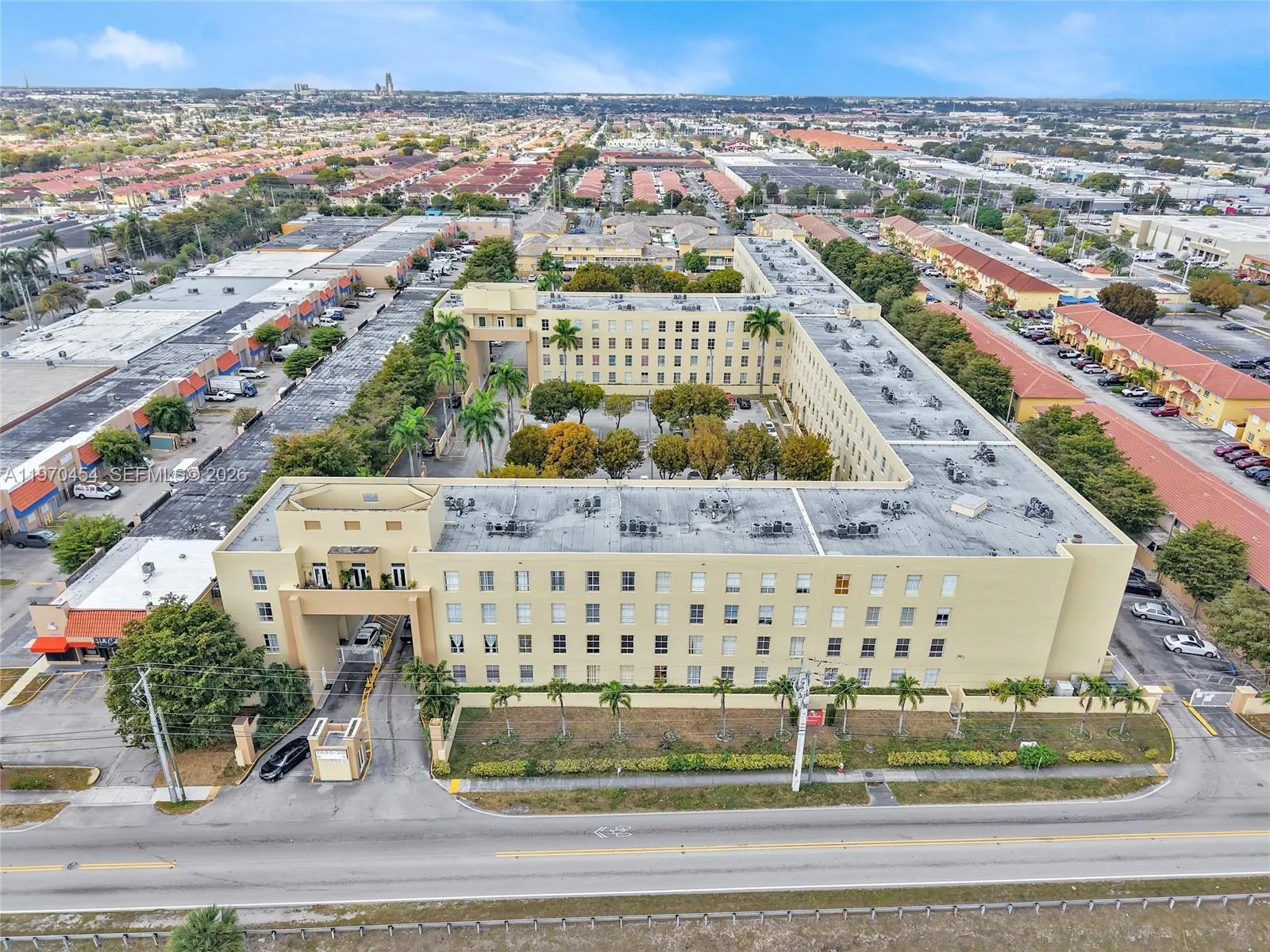 7400 W 20th Ave 402, Hialeah, Florida 33016, Hialeah, Florida 33016, 2 Bedrooms Bedrooms, ,2 BathroomsBathrooms,Residential,For Sale,7400 W 20th Ave 402, Hialeah, Florida 33016,A11970454