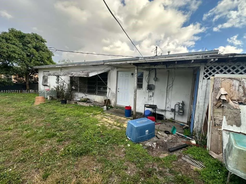 521 Nw 189th Ter, Miami Gardens, Florida 33169, Miami Gardens, Florida 33169, 3 Bedrooms Bedrooms, ,2 BathroomsBathrooms,Residential,For Sale,521 Nw 189th Ter, Miami Gardens, Florida 33169,A11970711