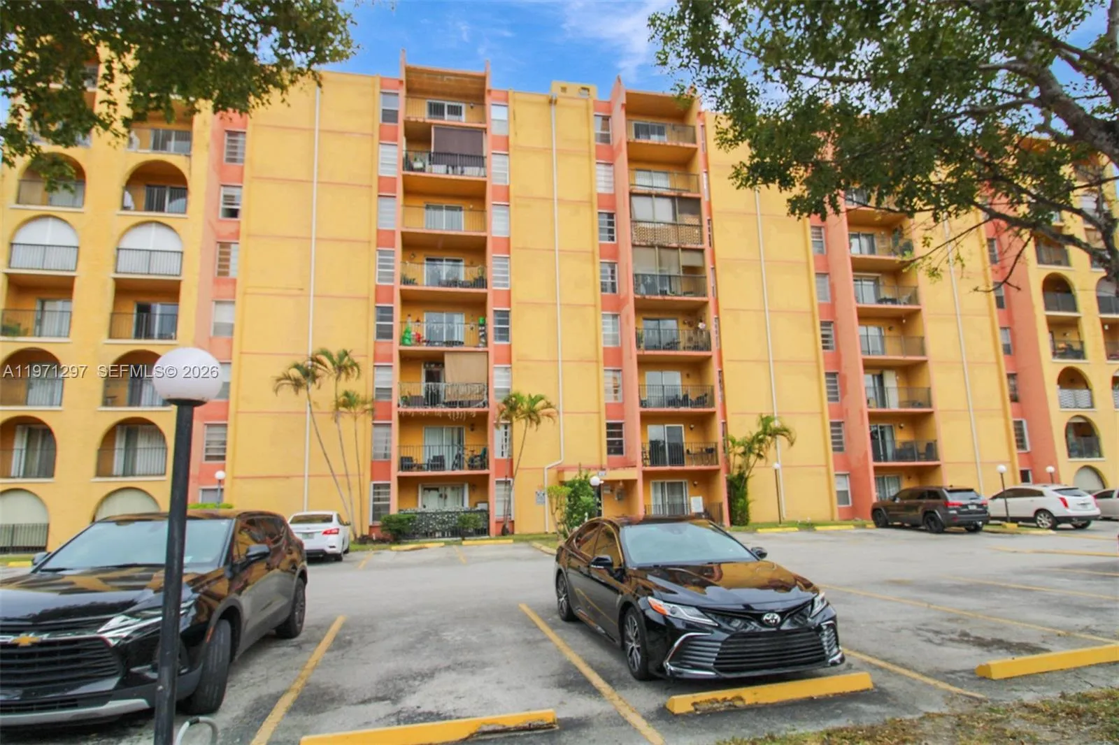 4717 Nw 7th St 604-10, Miami, Florida 33126, Miami, Florida 33126, 2 Bedrooms Bedrooms, ,2 BathroomsBathrooms,Residential,For Sale,4717 Nw 7th St 604-10, Miami, Florida 33126,A11971297