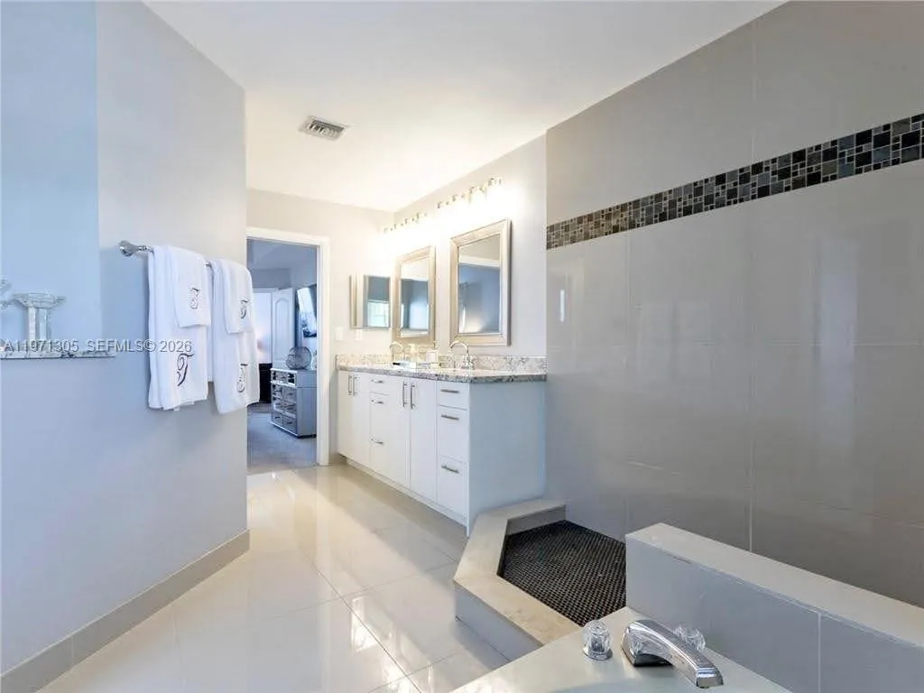 1540 Seabay Rd, Weston, Florida 33326, Weston, Florida 33326, 3 Bedrooms Bedrooms, ,2 BathroomsBathrooms,Residential Lease,For Rent,1540 Seabay Rd, Weston, Florida 33326,A11971305