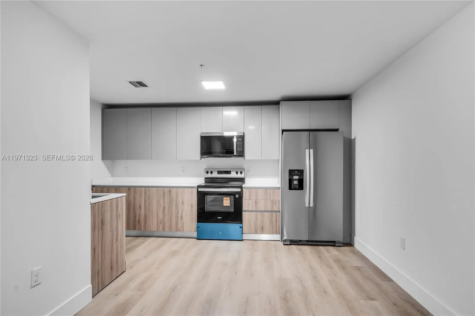 3728 Nw 19th Ave 208, Miami, Florida 33142, Miami, Florida 33142, 2 Bedrooms Bedrooms, ,2 BathroomsBathrooms,Residential Lease,For Rent,3728 Nw 19th Ave 208, Miami, Florida 33142,A11971323