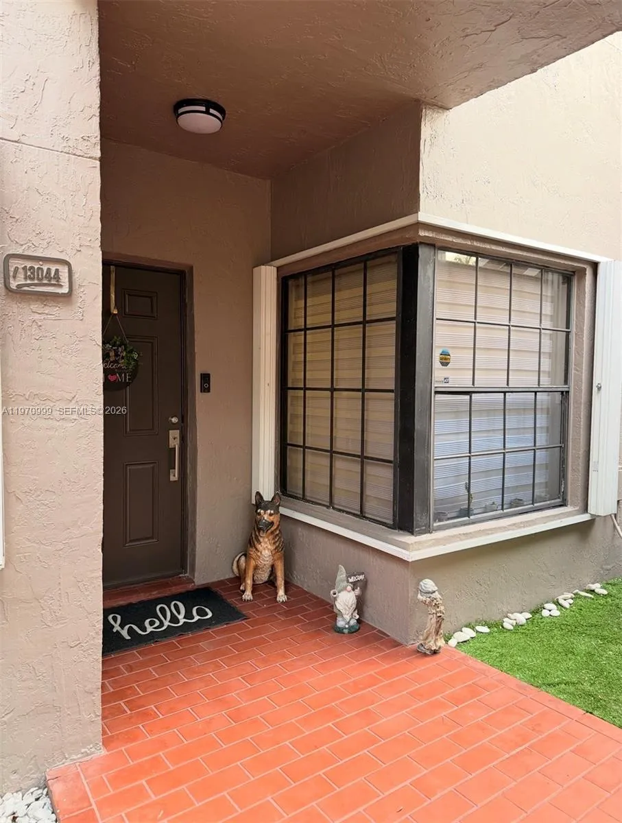 13044 Sw 88th Ter N 105, Miami, Florida 33186, Miami, Florida 33186, 3 Bedrooms Bedrooms, ,2 BathroomsBathrooms,Residential,For Sale,13044 Sw 88th Ter N 105, Miami, Florida 33186,A11970999