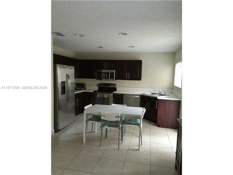 10863 Nw 53 Ln, Doral, Florida 33178, Doral, Florida 33178, 3 Bedrooms Bedrooms, ,2 BathroomsBathrooms,Residential Lease,For Rent,10863 Nw 53 Ln, Doral, Florida 33178,A11971296