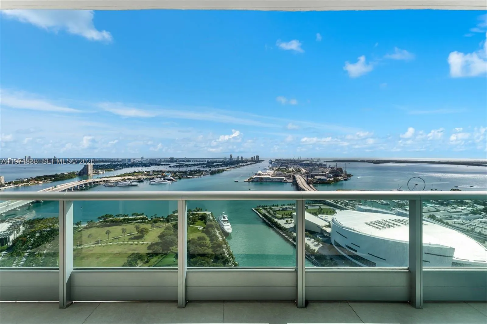 900 Biscayne Blvd 4202, Miami, Florida 33132, Miami, Florida 33132, 4 Bedrooms Bedrooms, ,4 BathroomsBathrooms,Residential Lease,For Rent,900 Biscayne Blvd 4202, Miami, Florida 33132,A11971338