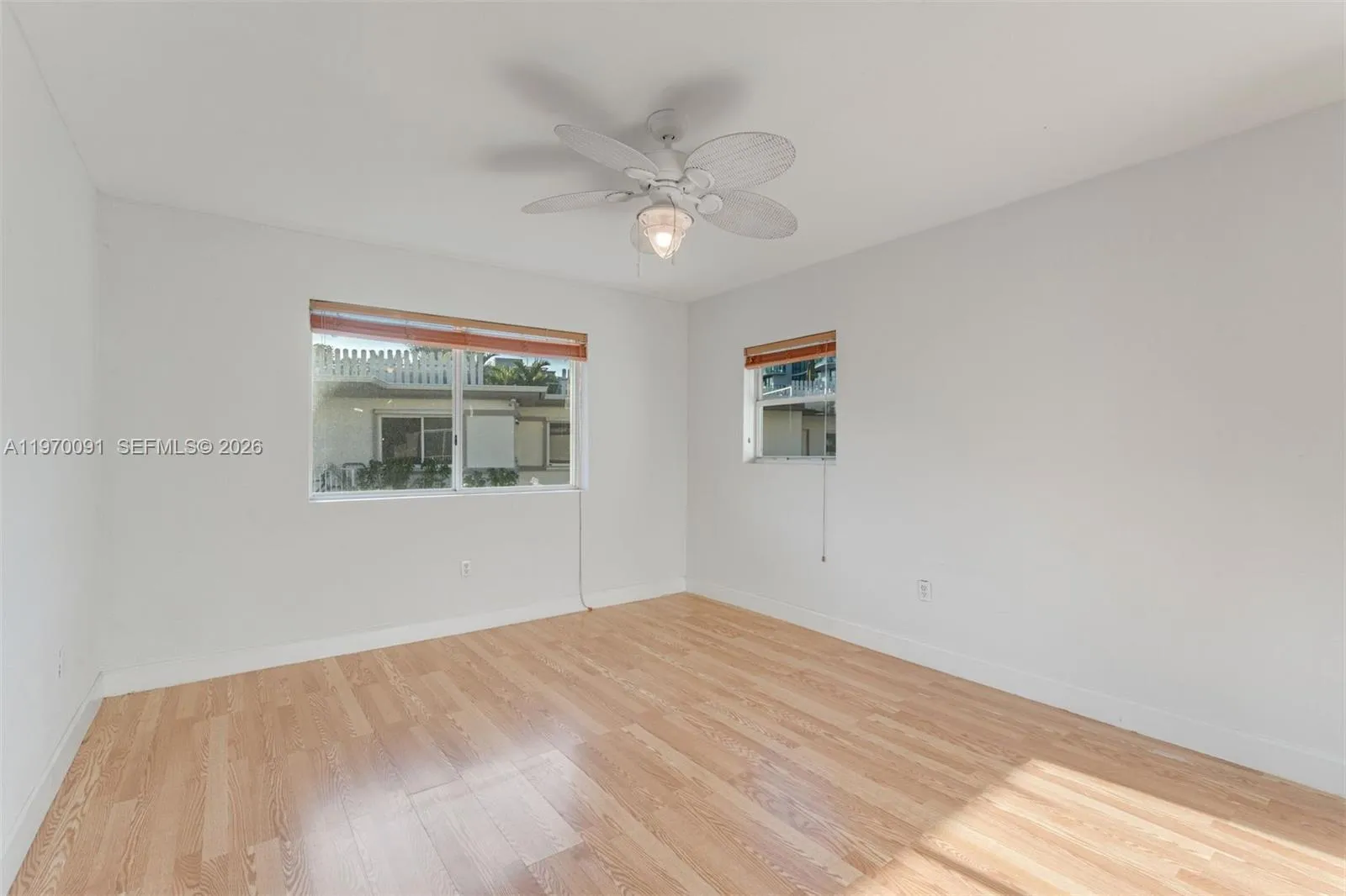 1142 99th St 23, Bay Harbor Islands, Florida 33154, Bay Harbor Islands, Florida 33154, 2 Bedrooms Bedrooms, ,2 BathroomsBathrooms,Residential,For Sale,1142 99th St 23, Bay Harbor Islands, Florida 33154,A11970091