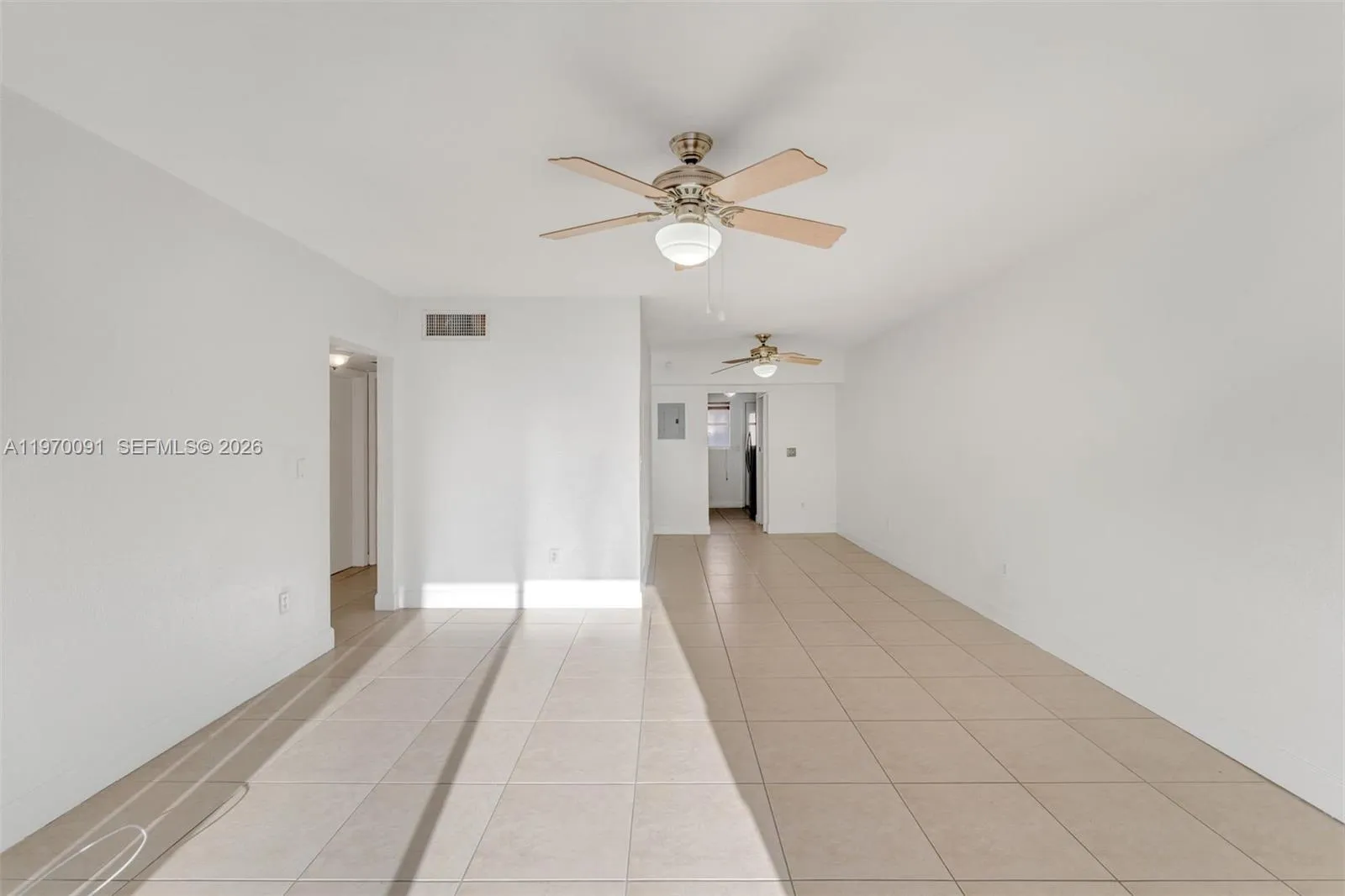 1142 99th St 23, Bay Harbor Islands, Florida 33154, Bay Harbor Islands, Florida 33154, 2 Bedrooms Bedrooms, ,2 BathroomsBathrooms,Residential,For Sale,1142 99th St 23, Bay Harbor Islands, Florida 33154,A11970091