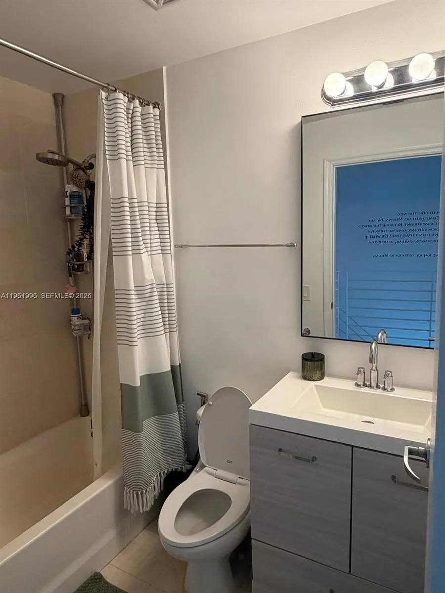 60 Sw 13th St 1107, Miami, Florida 33130, Miami, Florida 33130, 1 Bedroom Bedrooms, ,1 BathroomBathrooms,Residential,For Sale,60 Sw 13th St 1107, Miami, Florida 33130,A11961996