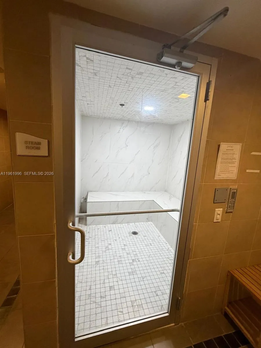 60 Sw 13th St 1107, Miami, Florida 33130, Miami, Florida 33130, 1 Bedroom Bedrooms, ,1 BathroomBathrooms,Residential,For Sale,60 Sw 13th St 1107, Miami, Florida 33130,A11961996