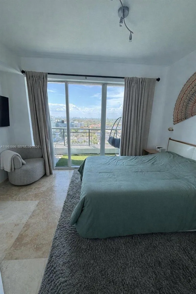60 Sw 13th St 1107, Miami, Florida 33130, Miami, Florida 33130, 1 Bedroom Bedrooms, ,1 BathroomBathrooms,Residential,For Sale,60 Sw 13th St 1107, Miami, Florida 33130,A11961996