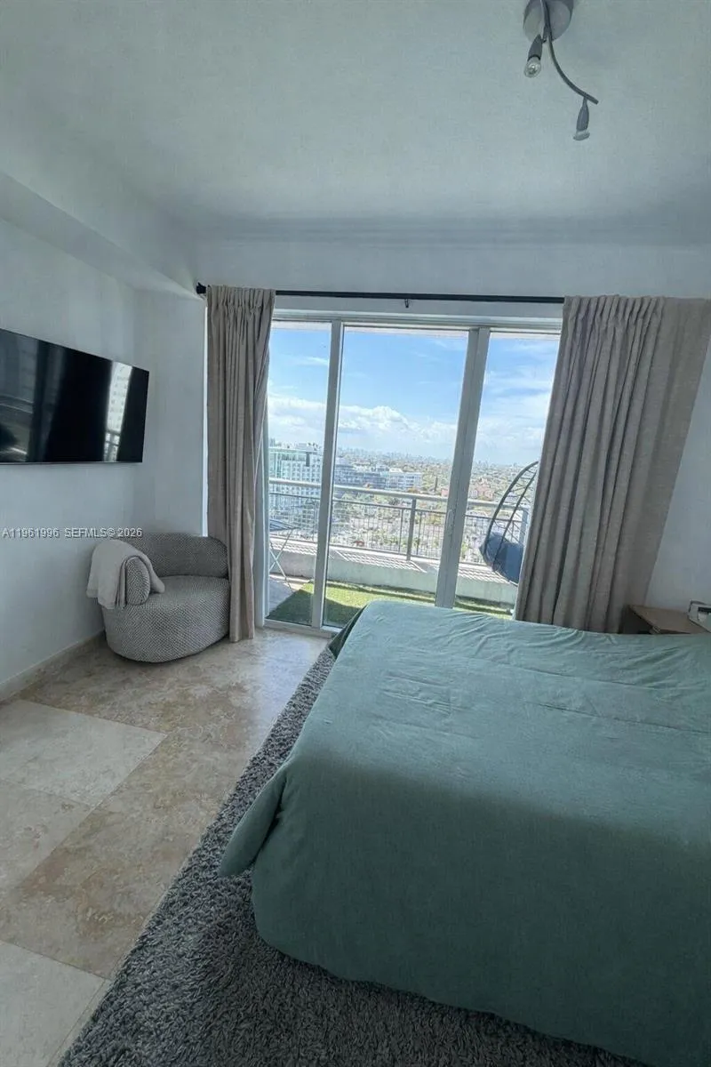 60 Sw 13th St 1107, Miami, Florida 33130, Miami, Florida 33130, 1 Bedroom Bedrooms, ,1 BathroomBathrooms,Residential,For Sale,60 Sw 13th St 1107, Miami, Florida 33130,A11961996