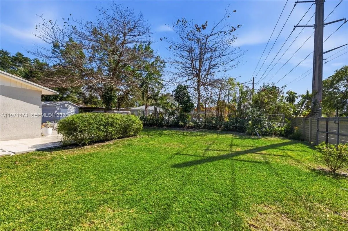 6140 Sw 62nd St, South Miami, Florida 33143, South Miami, Florida 33143, 3 Bedrooms Bedrooms, ,2 BathroomsBathrooms,Residential,For Sale,6140 Sw 62nd St, South Miami, Florida 33143,A11971374