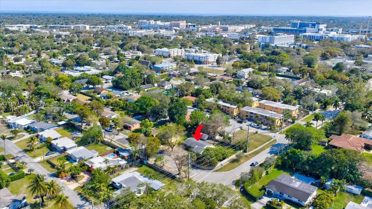 6140 Sw 62nd St, South Miami, Florida 33143, South Miami, Florida 33143, 3 Bedrooms Bedrooms, ,2 BathroomsBathrooms,Residential,For Sale,6140 Sw 62nd St, South Miami, Florida 33143,A11971374