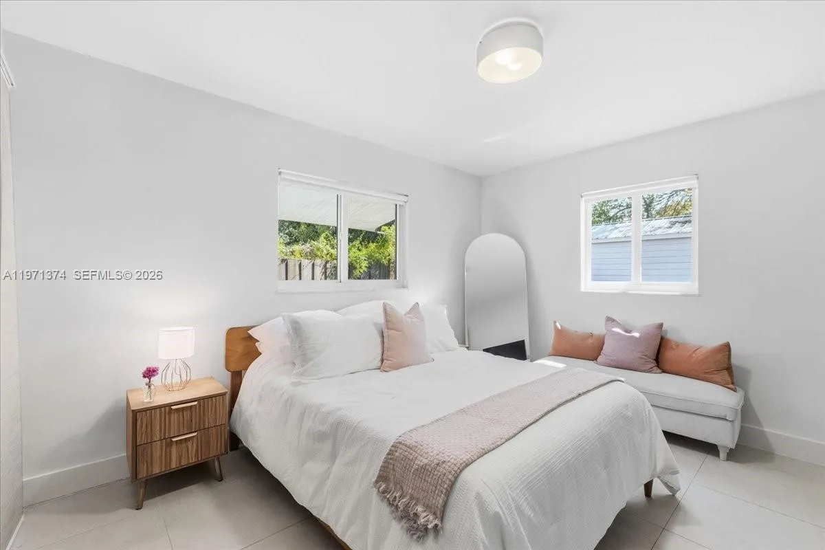 6140 Sw 62nd St, South Miami, Florida 33143, South Miami, Florida 33143, 3 Bedrooms Bedrooms, ,2 BathroomsBathrooms,Residential,For Sale,6140 Sw 62nd St, South Miami, Florida 33143,A11971374