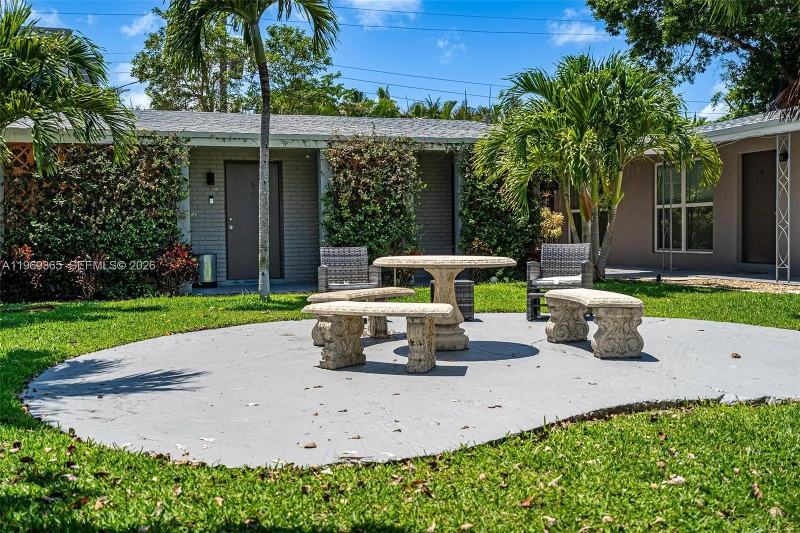 2201 Ne 14th Ave, Wilton Manors, Florida 33305, Wilton Manors, Florida 33305, ,Residential Income,For Sale,2201 Ne 14th Ave, Wilton Manors, Florida 33305,A11969365