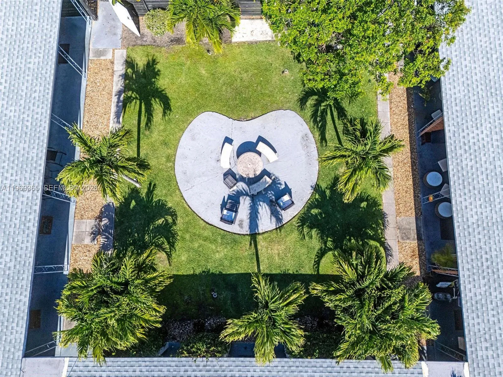 2201 Ne 14th Ave, Wilton Manors, Florida 33305, Wilton Manors, Florida 33305, ,Residential Income,For Sale,2201 Ne 14th Ave, Wilton Manors, Florida 33305,A11969365