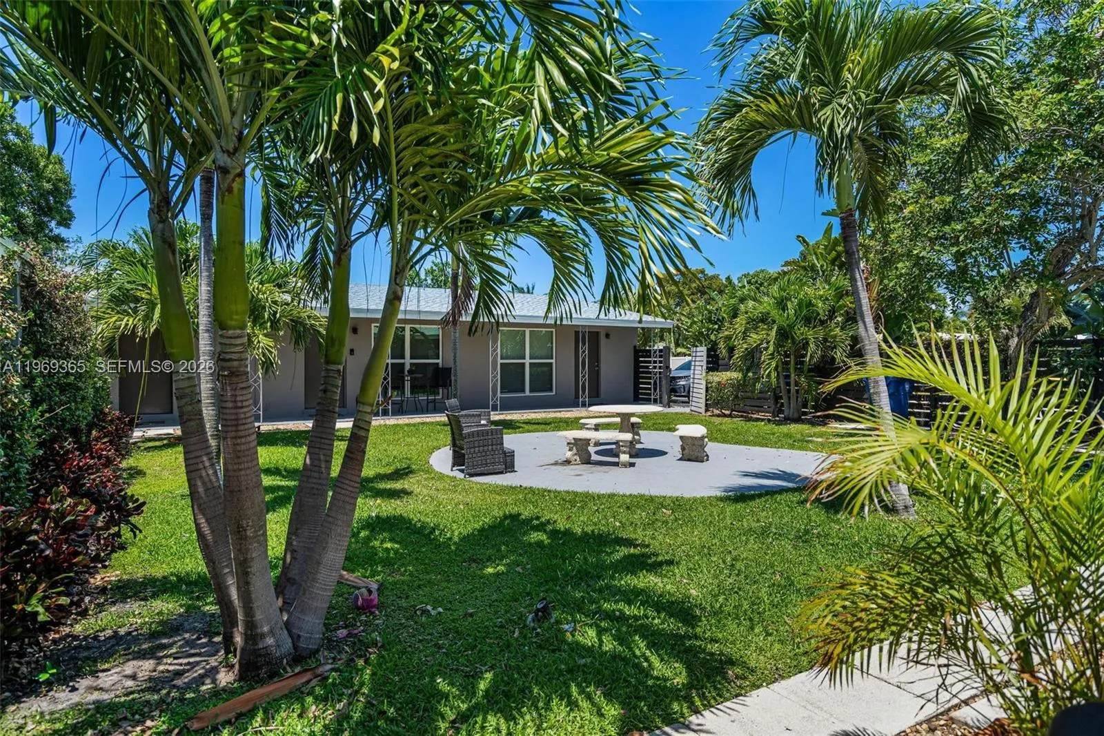 2201 Ne 14th Ave, Wilton Manors, Florida 33305, Wilton Manors, Florida 33305, ,Residential Income,For Sale,2201 Ne 14th Ave, Wilton Manors, Florida 33305,A11969365