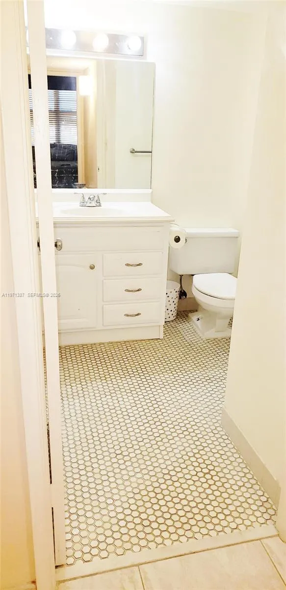 18151 Ne 31st Ct 906, Aventura, Florida 33160, Aventura, Florida 33160, 2 Bedrooms Bedrooms, 4 Rooms Rooms,2 BathroomsBathrooms,Residential,For Sale,18151 Ne 31st Ct 906, Aventura, Florida 33160,A11971387