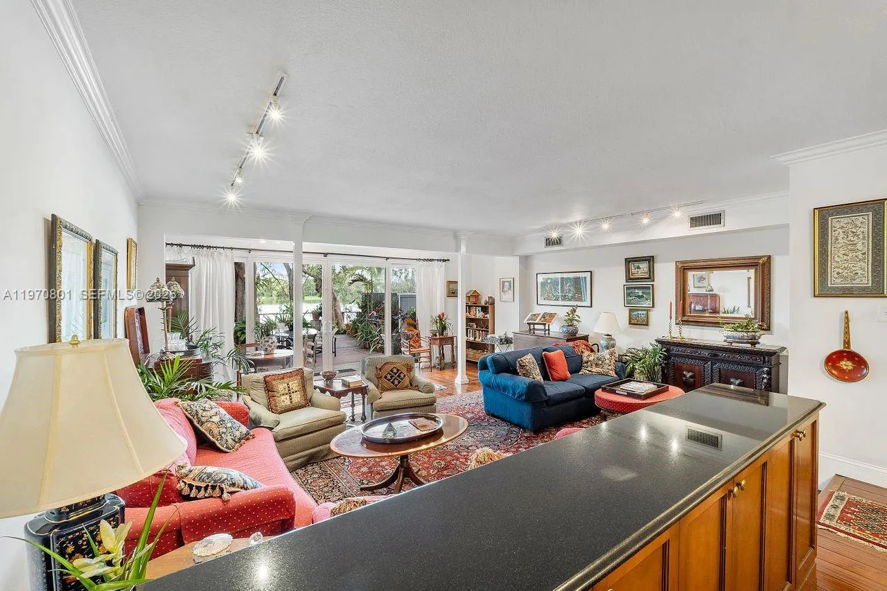 4905 Sw 71st Pl, Miami, Florida 33155, Miami, Florida 33155, 3 Bedrooms Bedrooms, ,2 BathroomsBathrooms,Residential,For Sale,4905 Sw 71st Pl, Miami, Florida 33155,A11970801