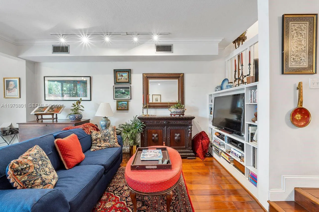 4905 Sw 71st Pl, Miami, Florida 33155, Miami, Florida 33155, 3 Bedrooms Bedrooms, ,2 BathroomsBathrooms,Residential,For Sale,4905 Sw 71st Pl, Miami, Florida 33155,A11970801