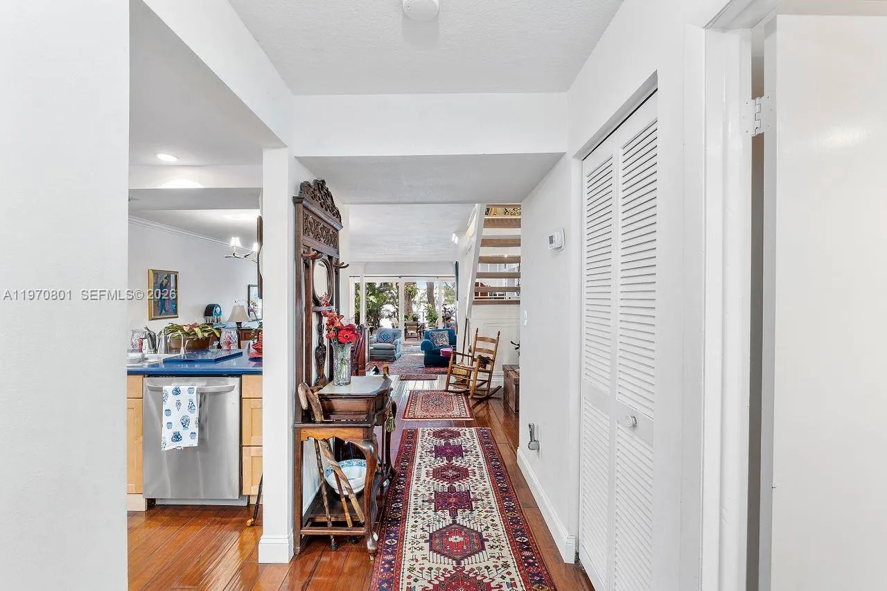 4905 Sw 71st Pl, Miami, Florida 33155, Miami, Florida 33155, 3 Bedrooms Bedrooms, ,2 BathroomsBathrooms,Residential,For Sale,4905 Sw 71st Pl, Miami, Florida 33155,A11970801