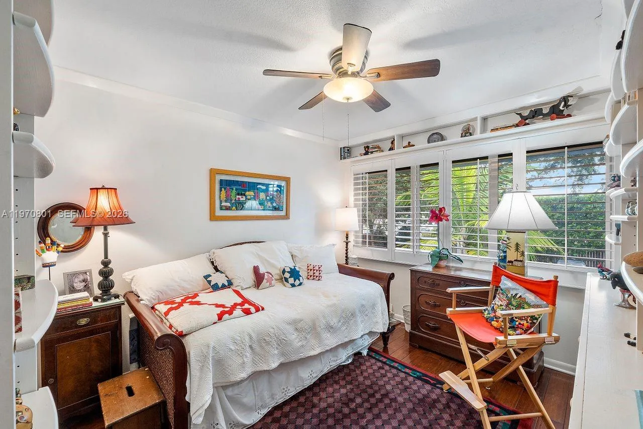 4905 Sw 71st Pl, Miami, Florida 33155, Miami, Florida 33155, 3 Bedrooms Bedrooms, ,2 BathroomsBathrooms,Residential,For Sale,4905 Sw 71st Pl, Miami, Florida 33155,A11970801