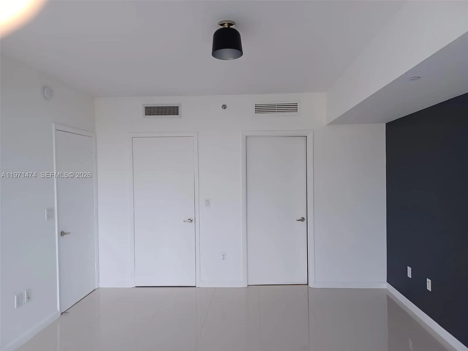 495 Se Brickell Ave 509, Miami, Florida 33131, Miami, Florida 33131, 1 Bedroom Bedrooms, ,1 BathroomBathrooms,Residential Lease,For Rent,495 Se Brickell Ave 509, Miami, Florida 33131,A11971474