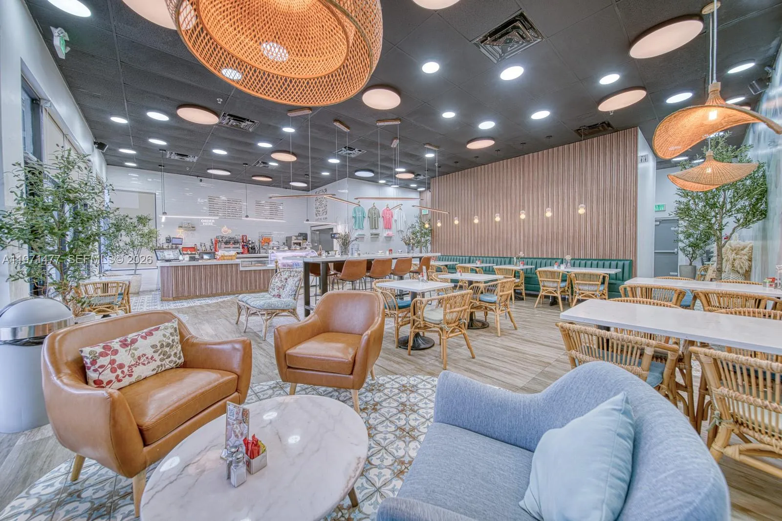 Restaurant For Sale On Busy Biscayne Boulevard, No, North Miami Beach, Florida 33160, ,Business Opportunity,For Sale,Restaurant For Sale On Busy Biscayne Boulevard, No,A11971477