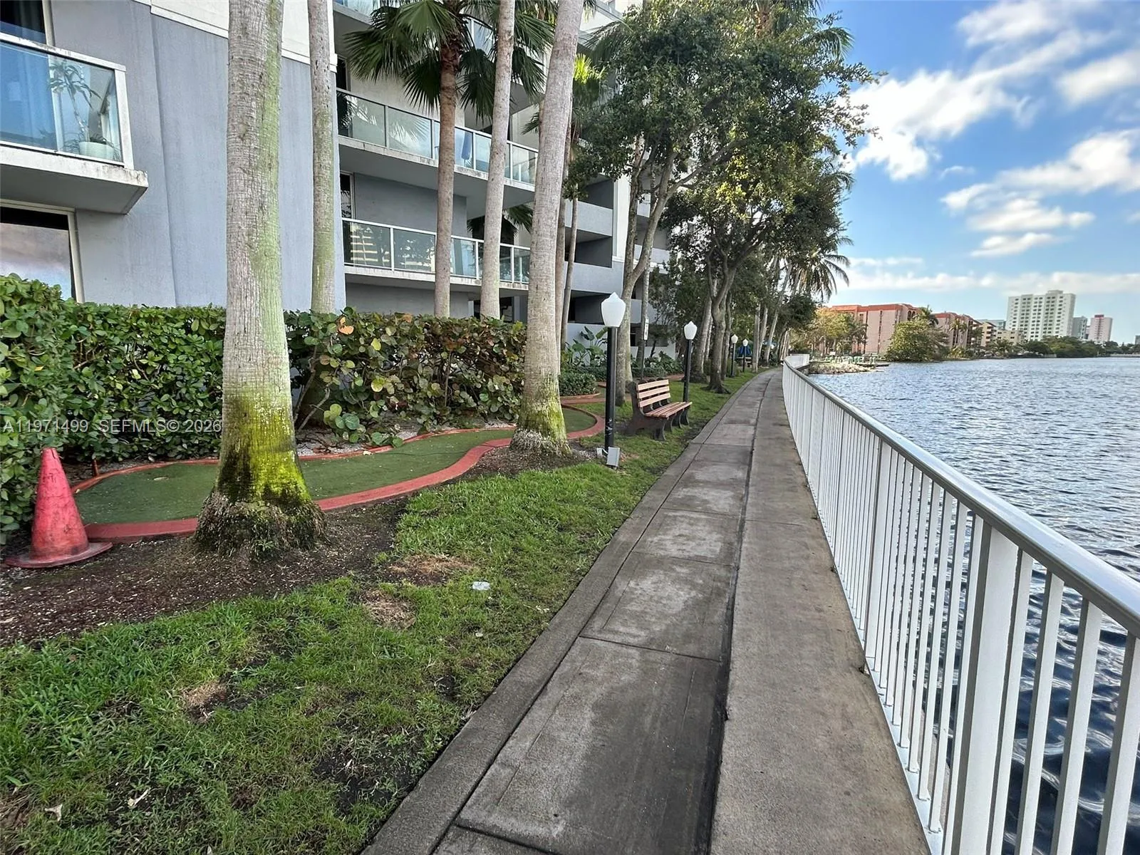 5085 Nw 7th St 1002, Miami, Florida 33126, Miami, Florida 33126, 2 Bedrooms Bedrooms, ,2 BathroomsBathrooms,Residential Lease,For Rent,5085 Nw 7th St 1002, Miami, Florida 33126,A11971499