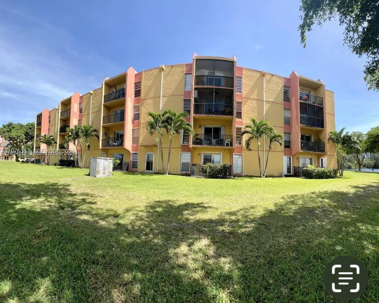 4705 Nw 7th St 206-7, Miami, Florida 33126, Miami, Florida 33126, 2 Bedrooms Bedrooms, ,2 BathroomsBathrooms,Residential,For Sale,4705 Nw 7th St 206-7, Miami, Florida 33126,A11971357